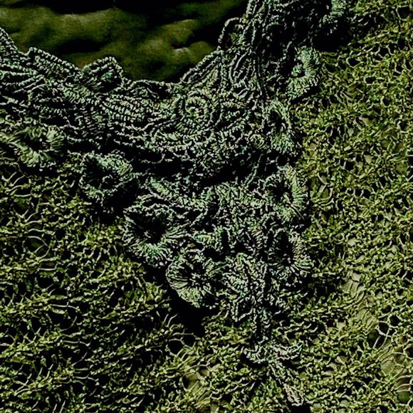 Olive Green Woven Sleeveless Top  Size Large - Picture 2 of 4